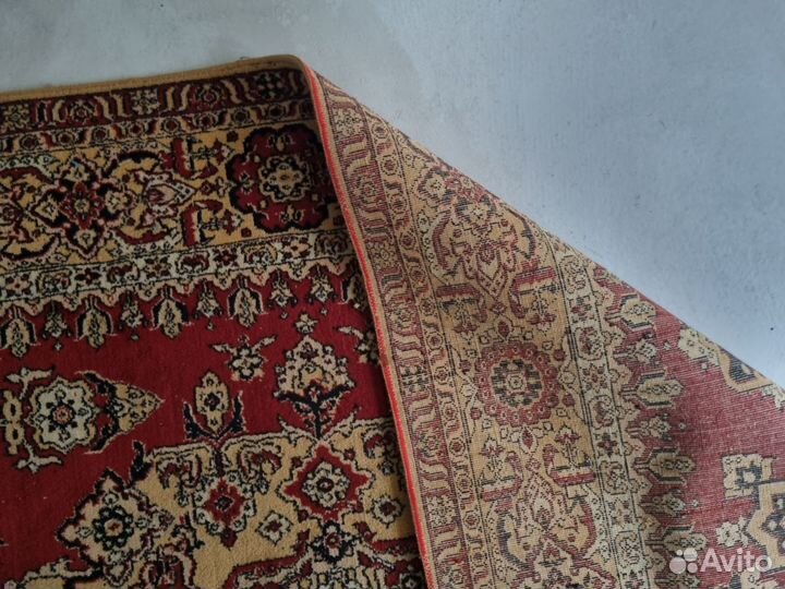 Продается ковер