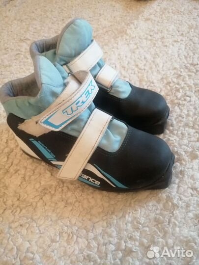 Лыжные ботинки 36 Trek