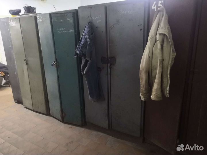 Шкафчики в раздевалку бу