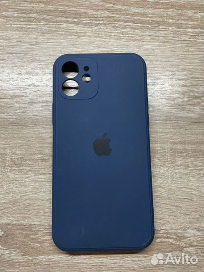 Чехол на iPhone 12