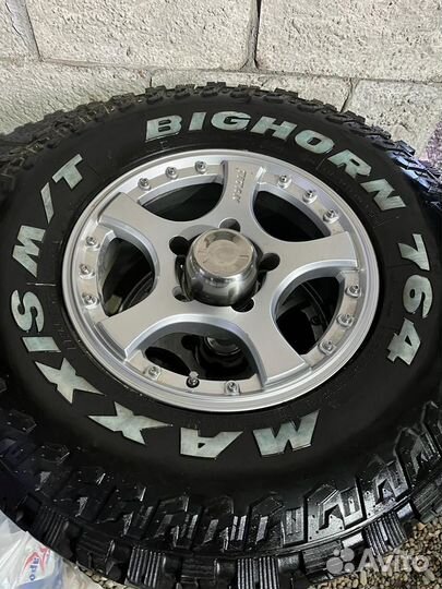 Bighorn 764 maxxis M\T 265\75\16