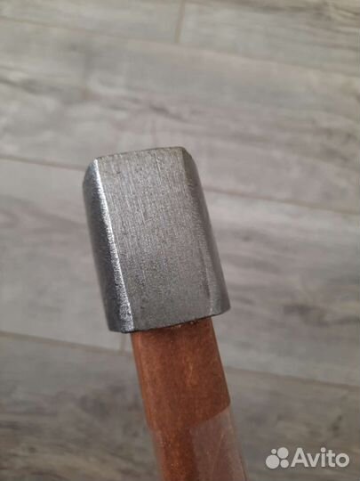 Топор кованый 