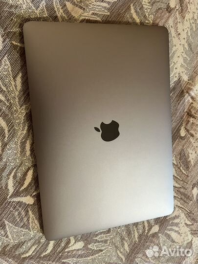 Apple MacBook Pro 13 2018