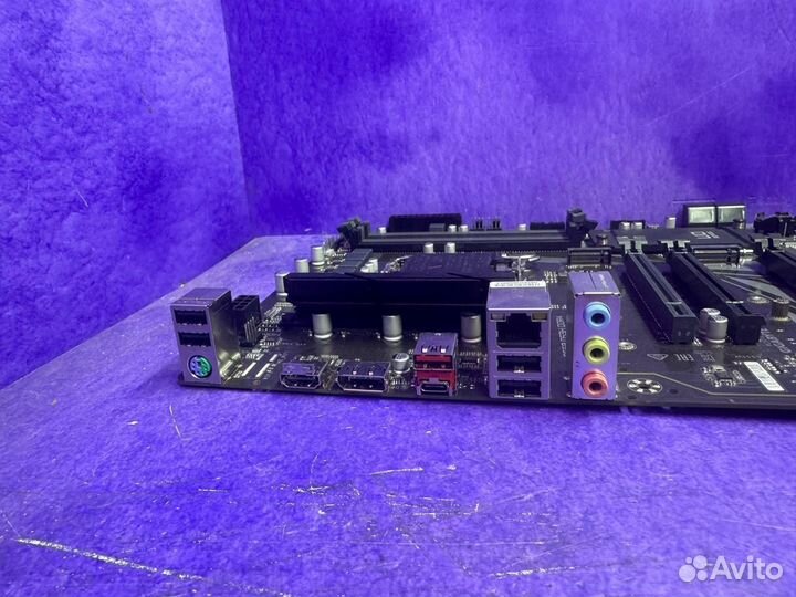 Материнская плата LGA 1700 B660 Gigabyte