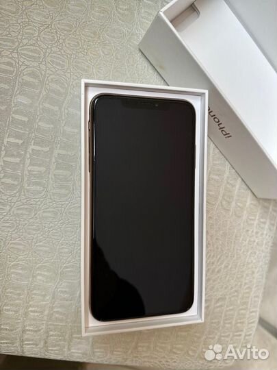 Телефон iPhone xs max 512