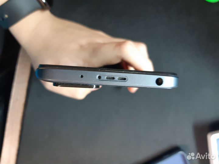 Xiaomi Redmi 10, 4/64 ГБ