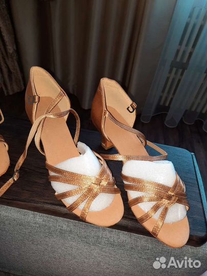 Туфли для бальных танцев