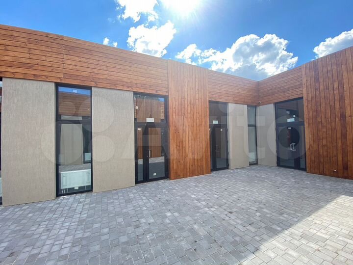 Здание, 601.4 м²