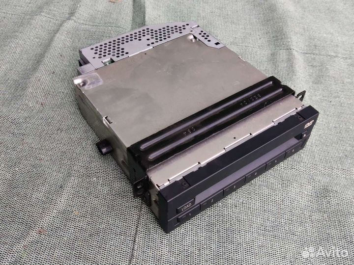 Bmw е70 е71 dvd чейнджер