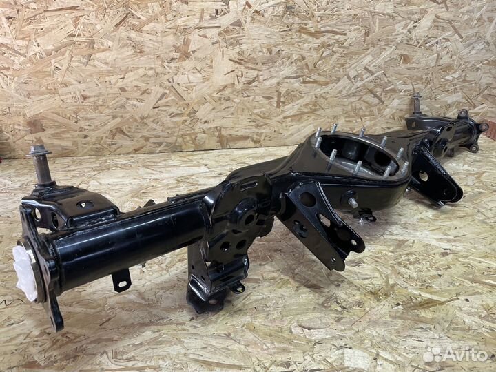 Корпус заднего моста Lexus GX460