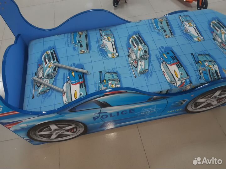 Машина-кровать детская