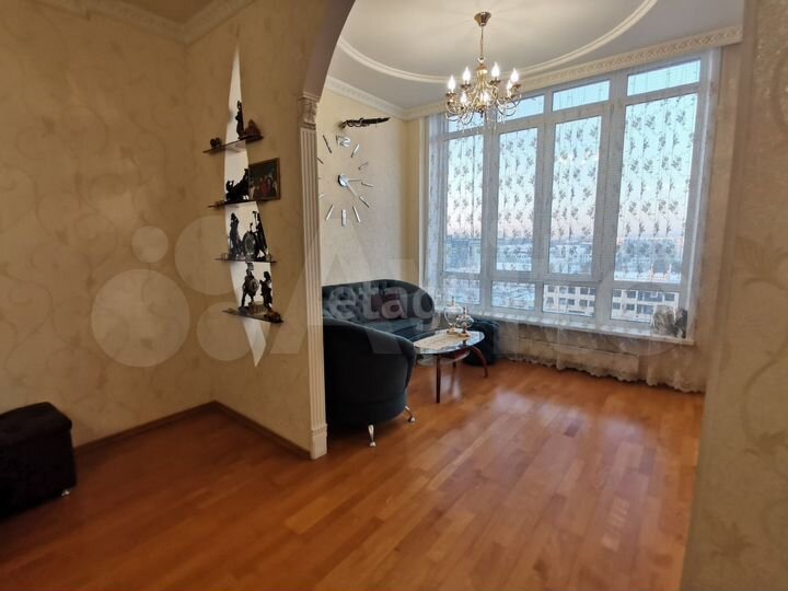 4-к. квартира, 145 м², 7/11 эт.