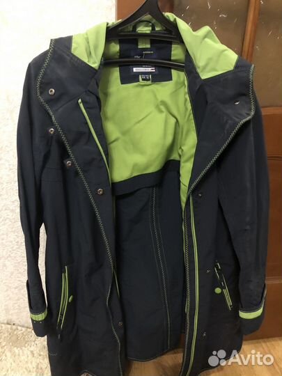 Ветровка,Пальто демисезонное женское 54 размер