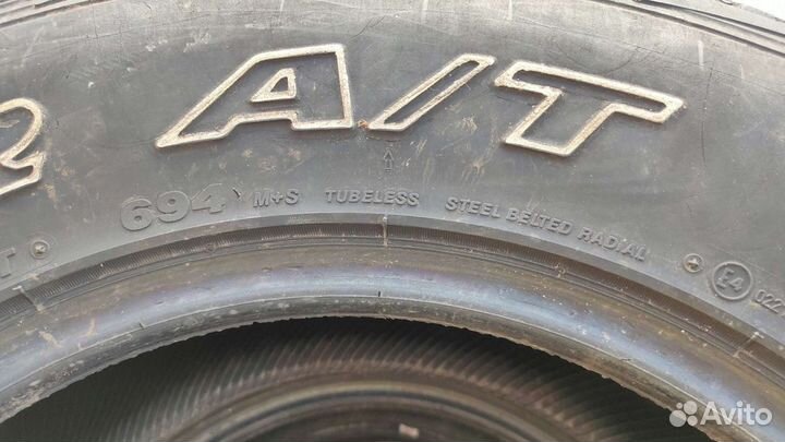 Bridgestone Dueler A/T D694 275/65 R17 115T