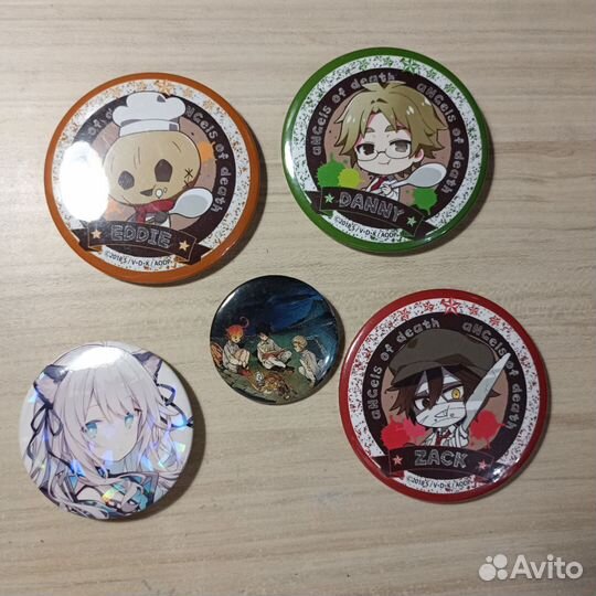 Аниме значки