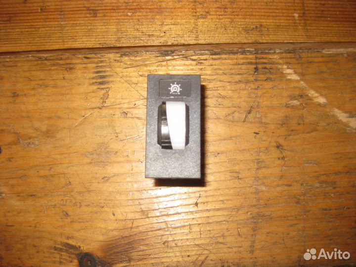 Выключатель поворотный освещения приборов shaanxi