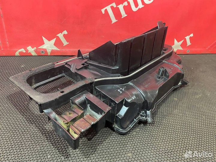 Корпус отопителя средняя часть Scania 5-series