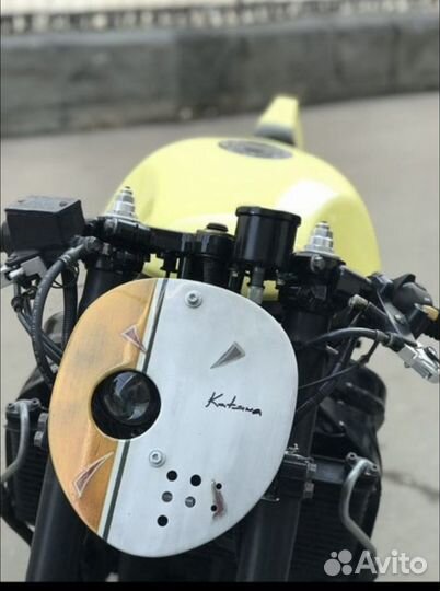 Suzuki GSX750f katana