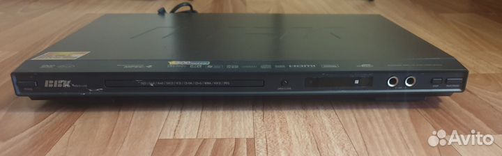 DVD-плеер BBK DV911HD