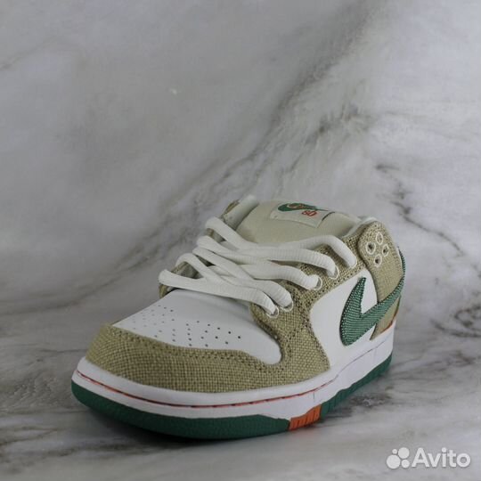 Nike Dunk SB Low 