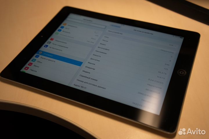 Планшет Apple iPad 3 64Gb Wi-Fi+3G