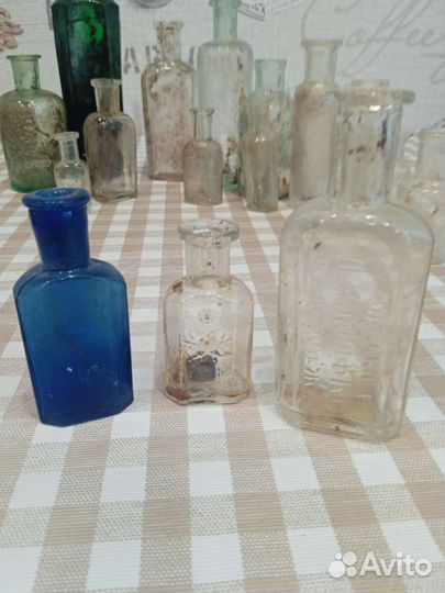 Старинные бутылки
