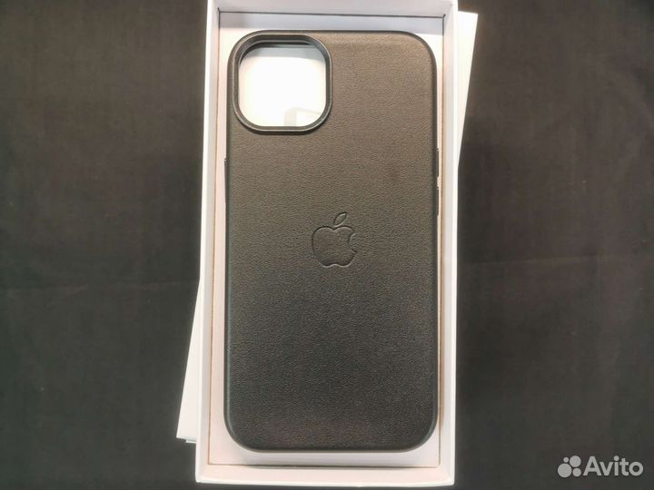 Накладка Apple iPhone 14