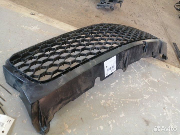 Решетка в бампер Mazda 3 BK Z6 2006