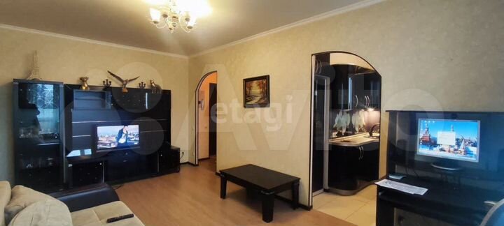 2-к. квартира, 42,2 м², 2/4 эт.