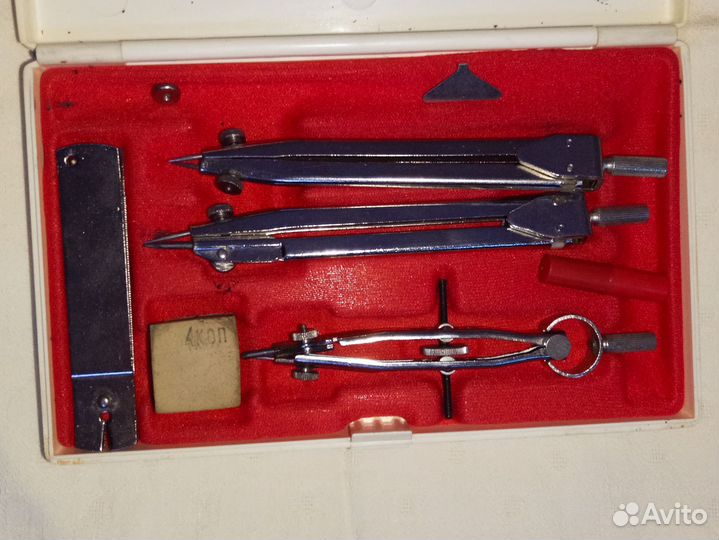 Набор чертёжный нчш-9