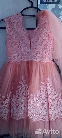 Красивое платье на девочку