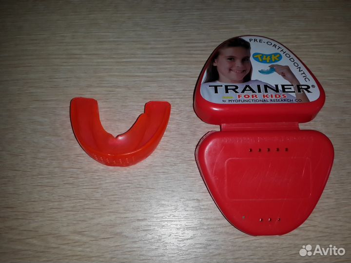 Продаю капу trainer T4K розовую