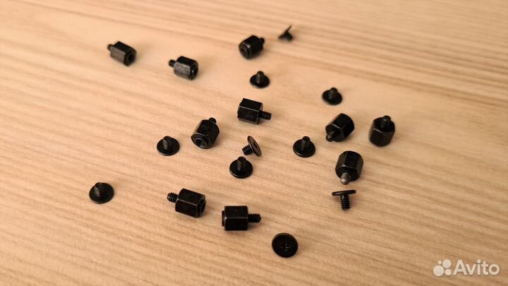 Новый Крепежный комплект для SSD M2 (NVMe)