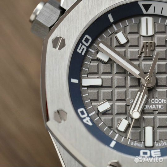 Часы Audemars Piguet Royal Oak 15720ST Grey