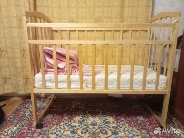 Детская кроватка