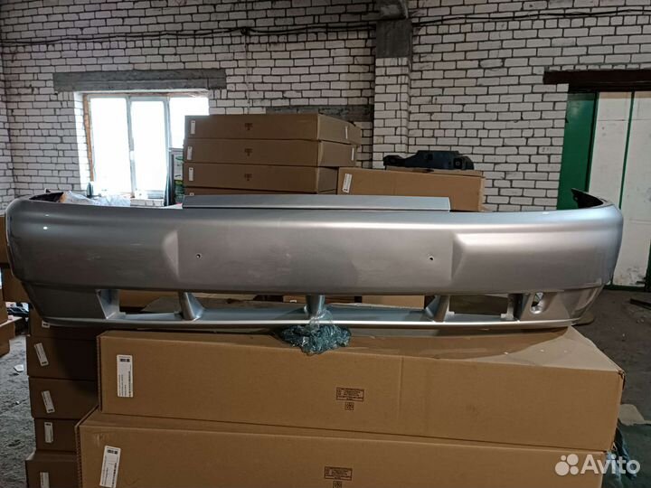 Бампер ваз 2110 передний серебристый снежка