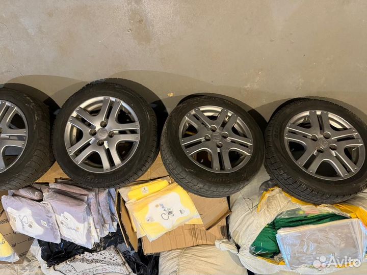 Диски с зимними шинами Honda Jazz fit Хонда Жазз