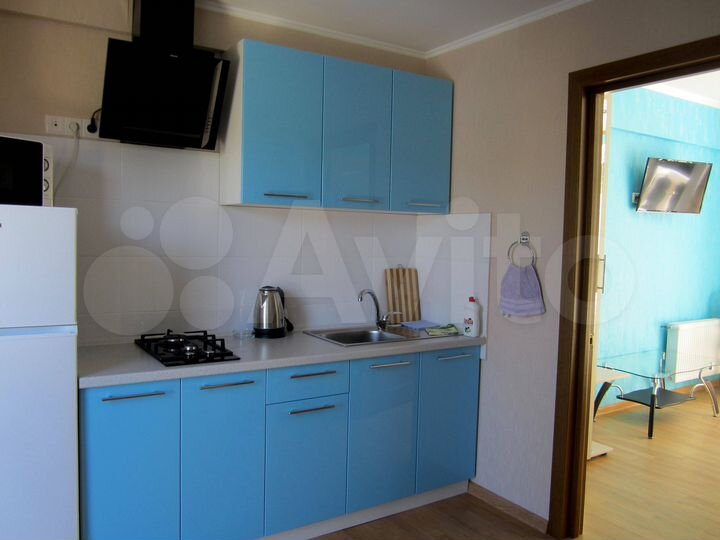 1-к. квартира, 30 м², 4/4 эт.