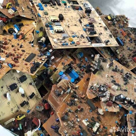 Платы утилизация.Радиолом