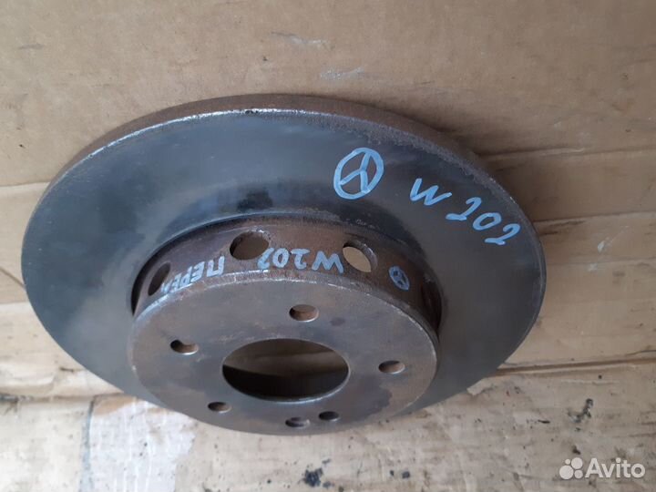 Диск тормозной передний Мерседес W202