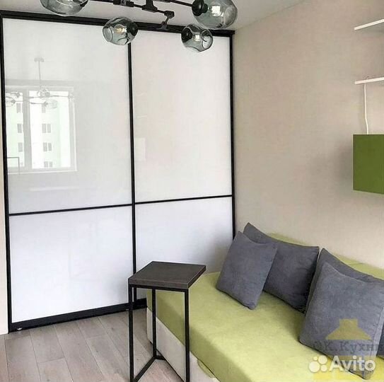 Встраиваемый шкаф