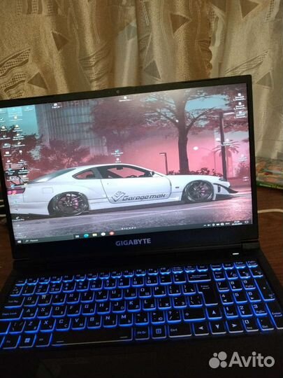 Игровой ноутбук gigabyte