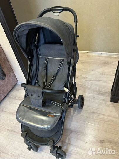 Продам прогулочную коляску