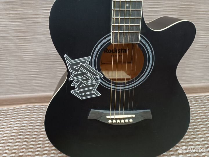 Новая акустическая гитара 40