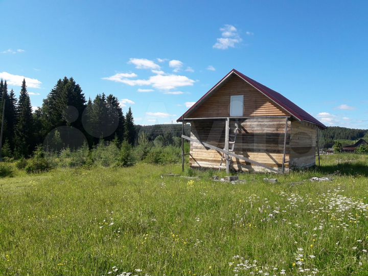 Дом 96 м² на участке 22 сот.