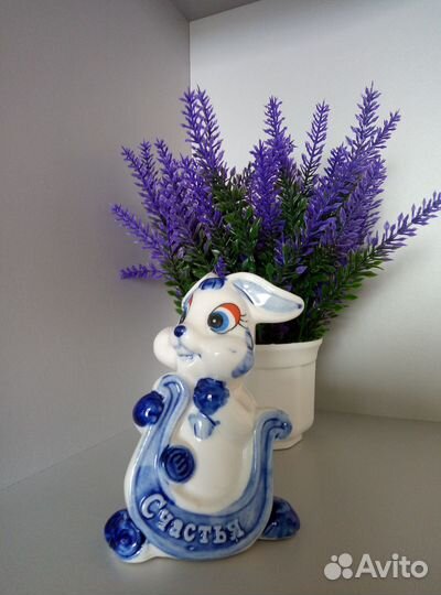 Статуэтка зайчик (копилка)