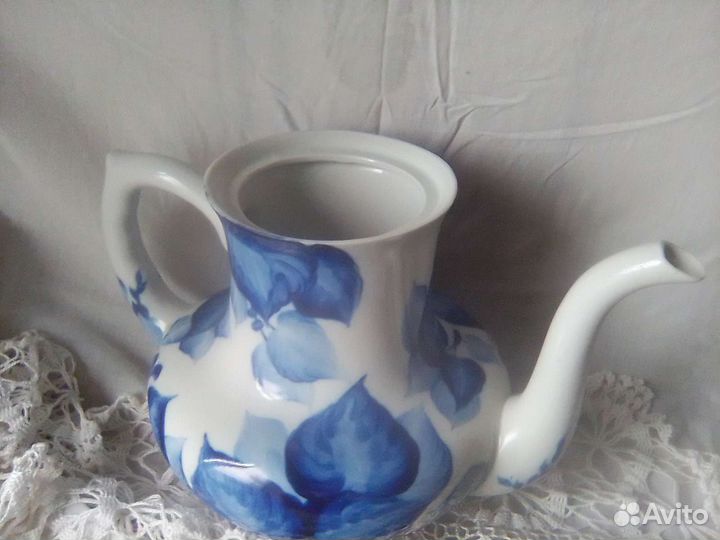 Заварочный чайник большой гжель