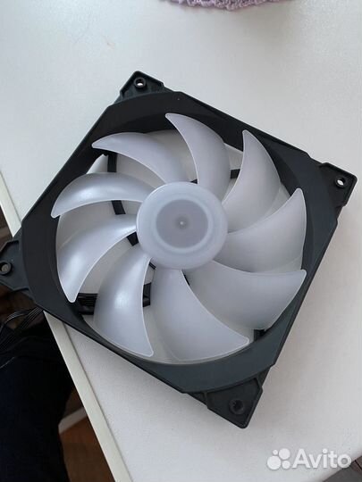 Вентилятор Lian Li Lancool 140 3шт