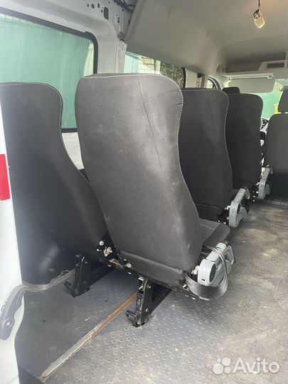 Сиденья в микроавтобус