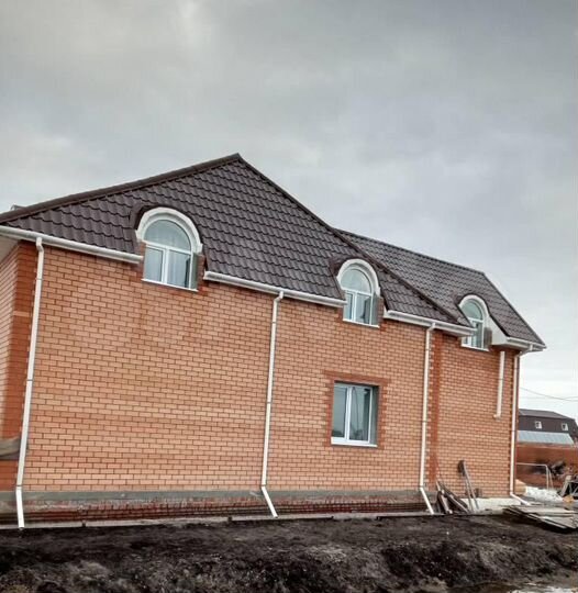 Дом 206 м² на участке 20 сот.